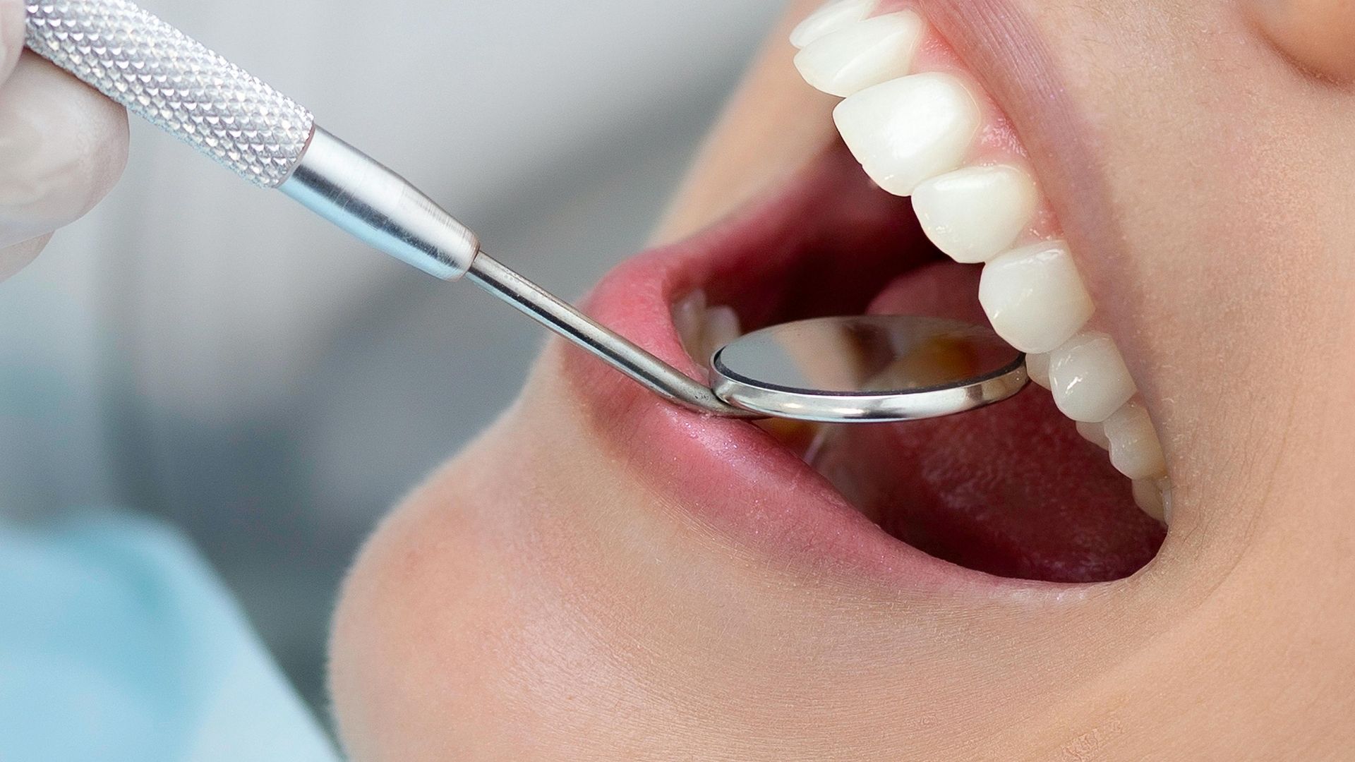 Gestación y salud dental: lo que toda mujer debe saber